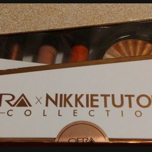 OFRA NIKKIE TUTORIAL COLLECTION